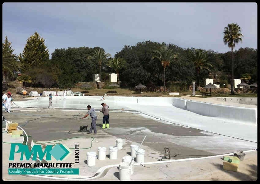 Piscina con Charcoal