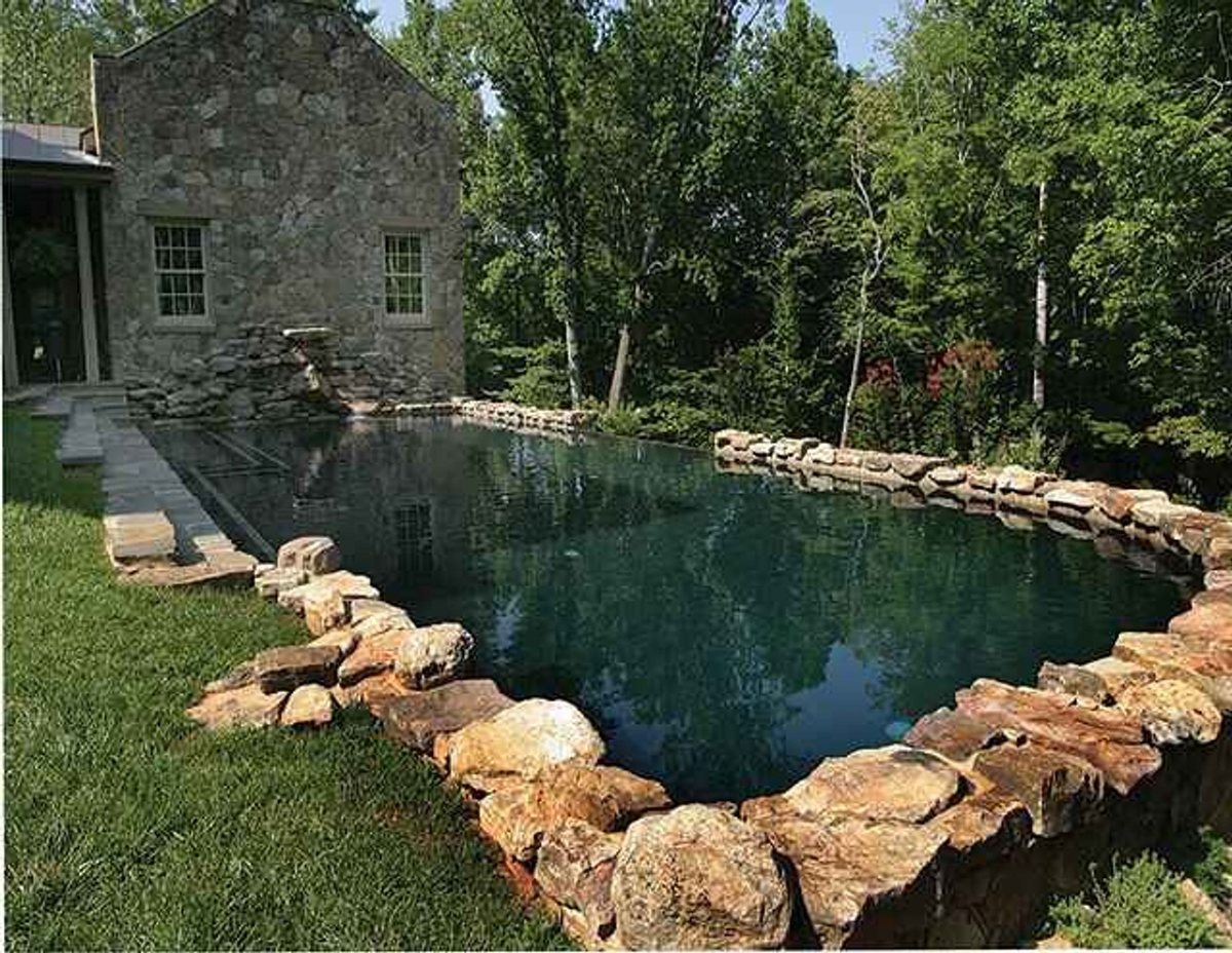 Piscina con Onyx